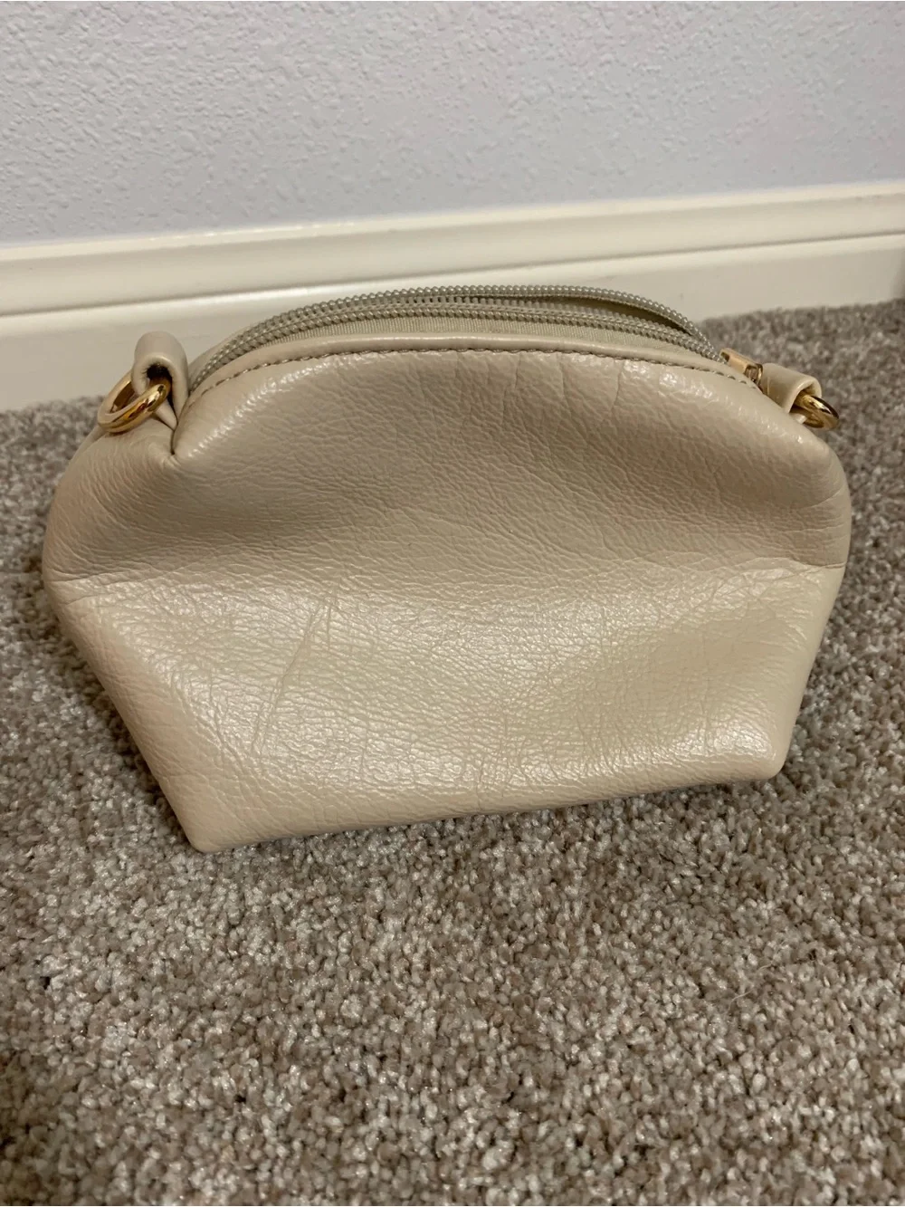 Anthropologie Vegan Faux Leather Cosmetic Makeup Bag Zip Pouch Cream Beige